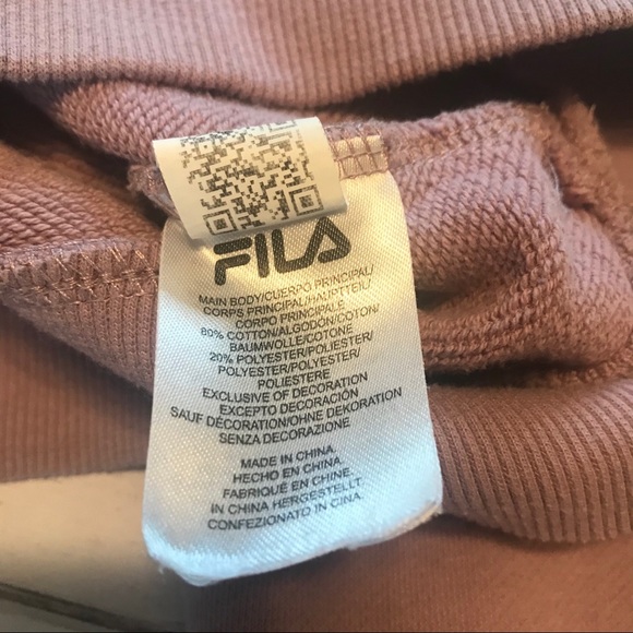Fila crewneck lavender sweatshirt small. - Picture 3 of 4
